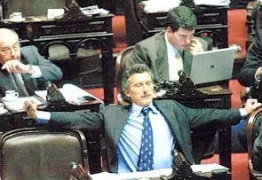 Te hicieron odiar a los pobres y te volvieron más pobre