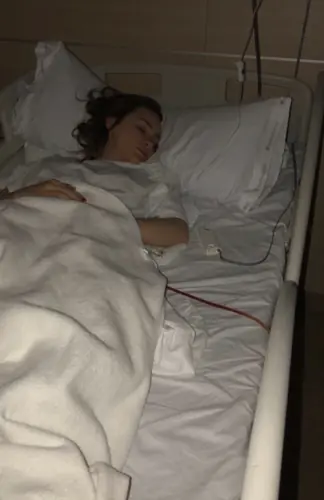Famosos q impactaron al compartir sus foto desde el hospital