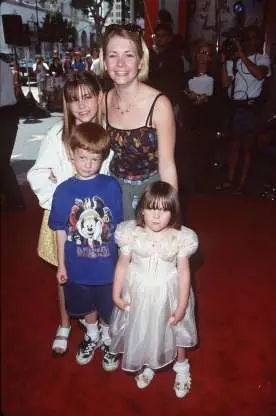 Melissa Joan Hart