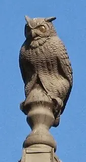 Tierra no esférica: Introducción: Adoradores de Moloch