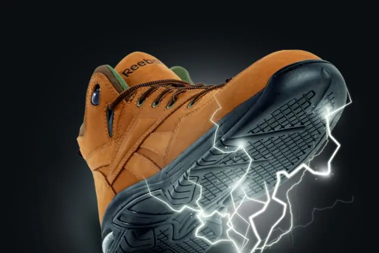 Me arme una zapatilla eléctrica y te lo tromues