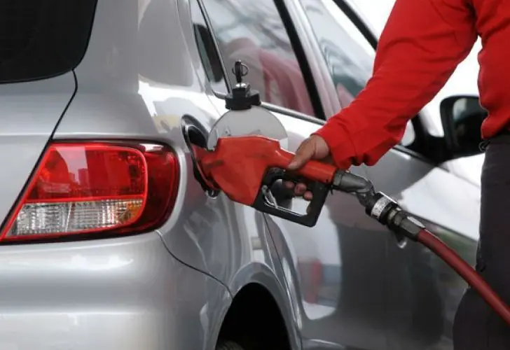 Mañana otro aumento de Nafta 7%.