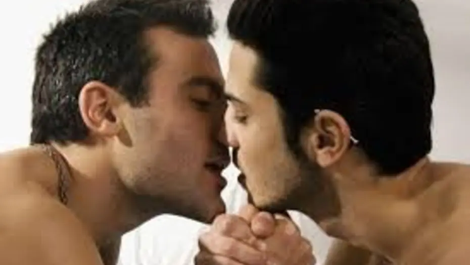 Bud sex, sexo entre hombres heteros sólo por placer