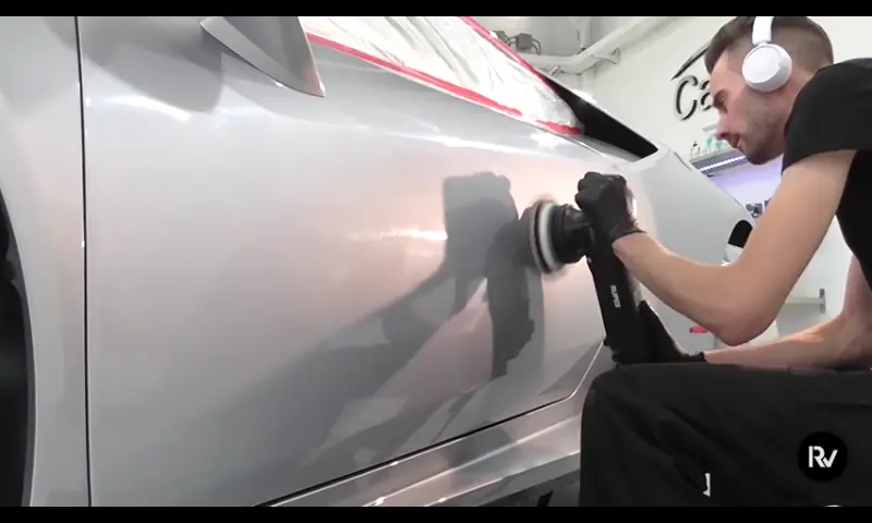 Asi se lava un Lamborghini