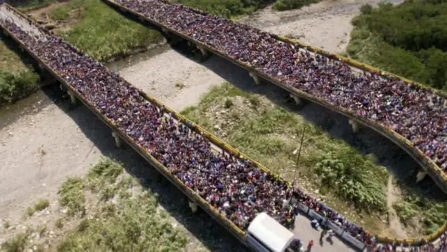 Colombia modifica puente Simón Bolívar!