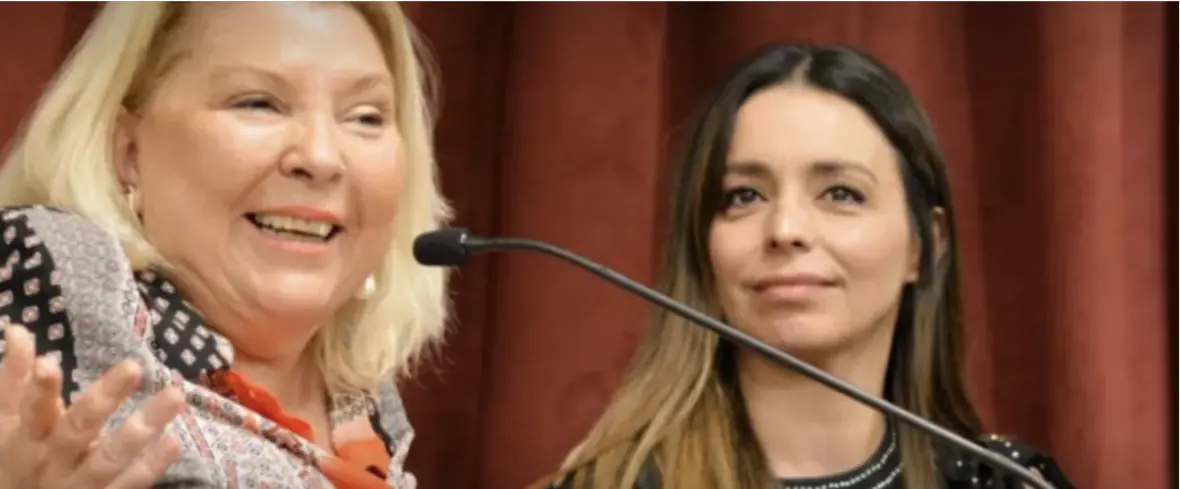 La amenaza de Carrió “Macri elige o cae”