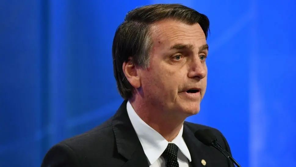 Rivaldo apoya a Bolsonaro y se define la elección