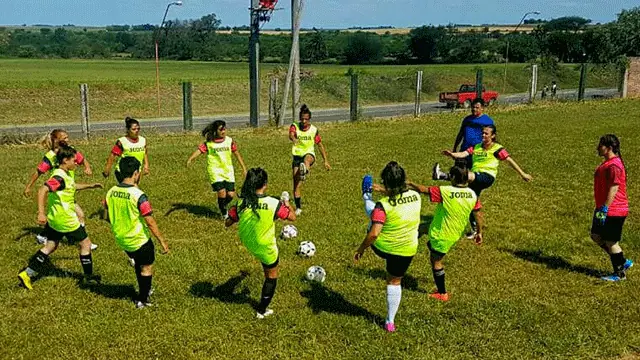 Tremenda discriminación en fútbol femenino a chica trans