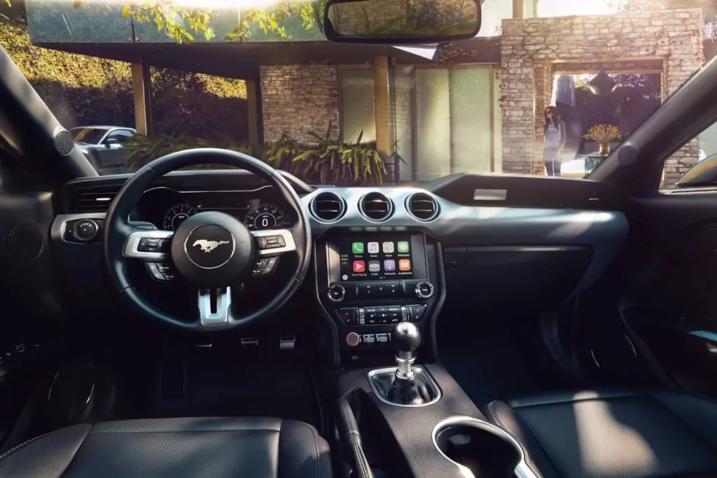Ford Mustang: El potro americano sigue a toda carrera