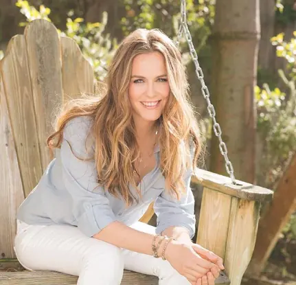 Así luce Alicia Silverstone a 42 años, la musa de Aerosmith