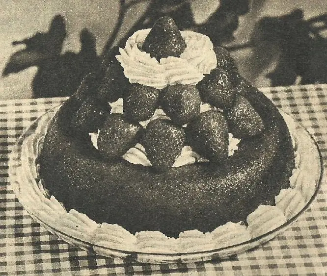 Tres postres con frutillas