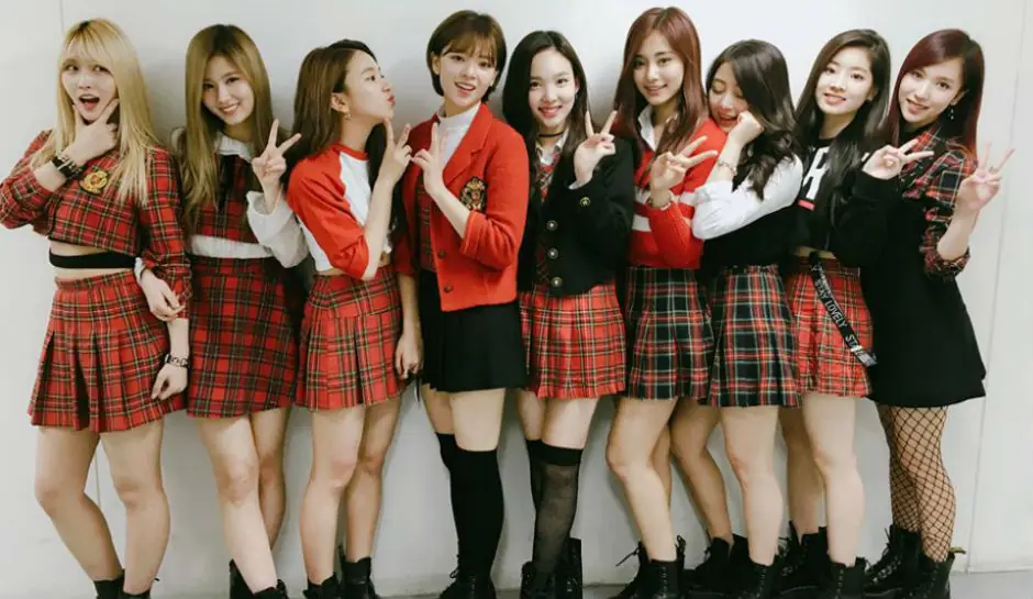 [Festejo mundial] Twice cumple 3 años