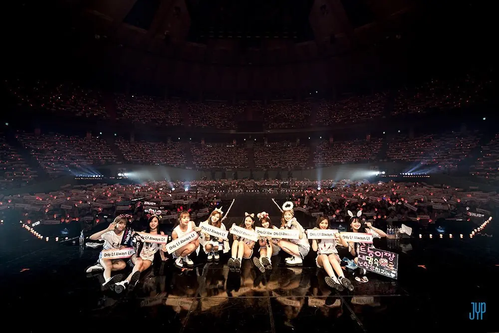 3 years whit twice 3 years whit twice