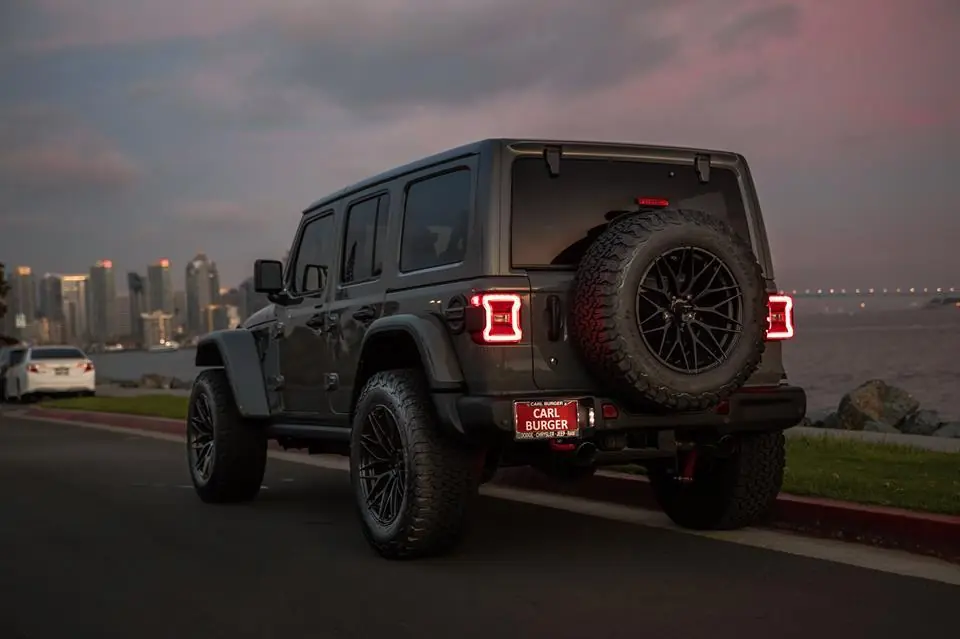 Jeep Wrangler con llantas Zito Wheels