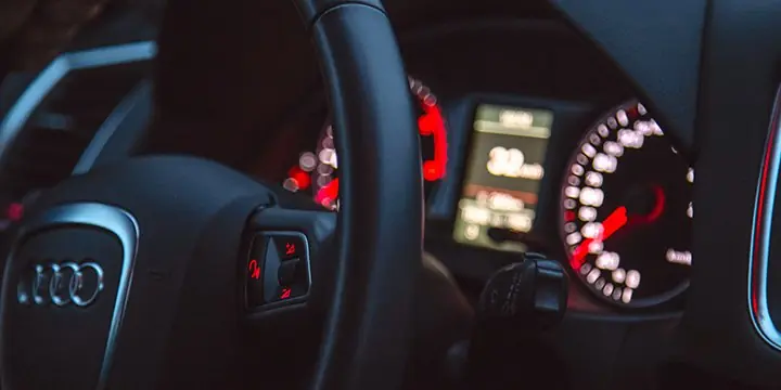 Las señales cuando tenes la batería de tu auto dañada