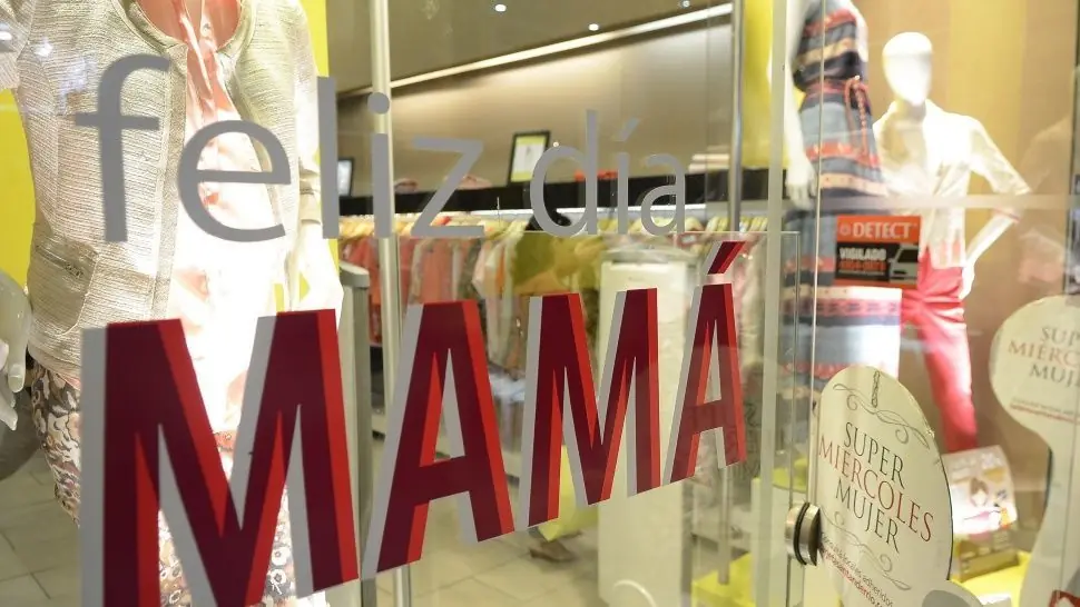 Día de la Madre austero: las ventas cayeron un 13,3%