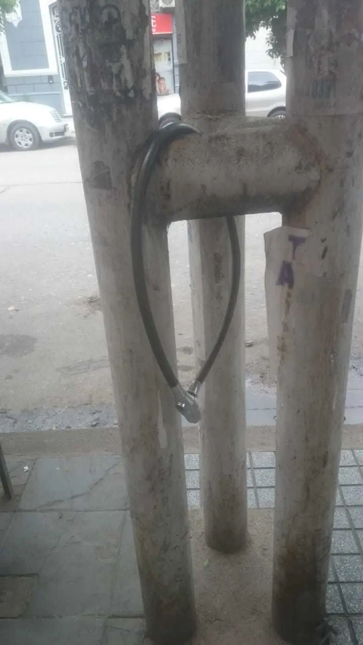candados de bicis olvidados